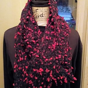 Claire's Black and Pink Textured Scarf #126
